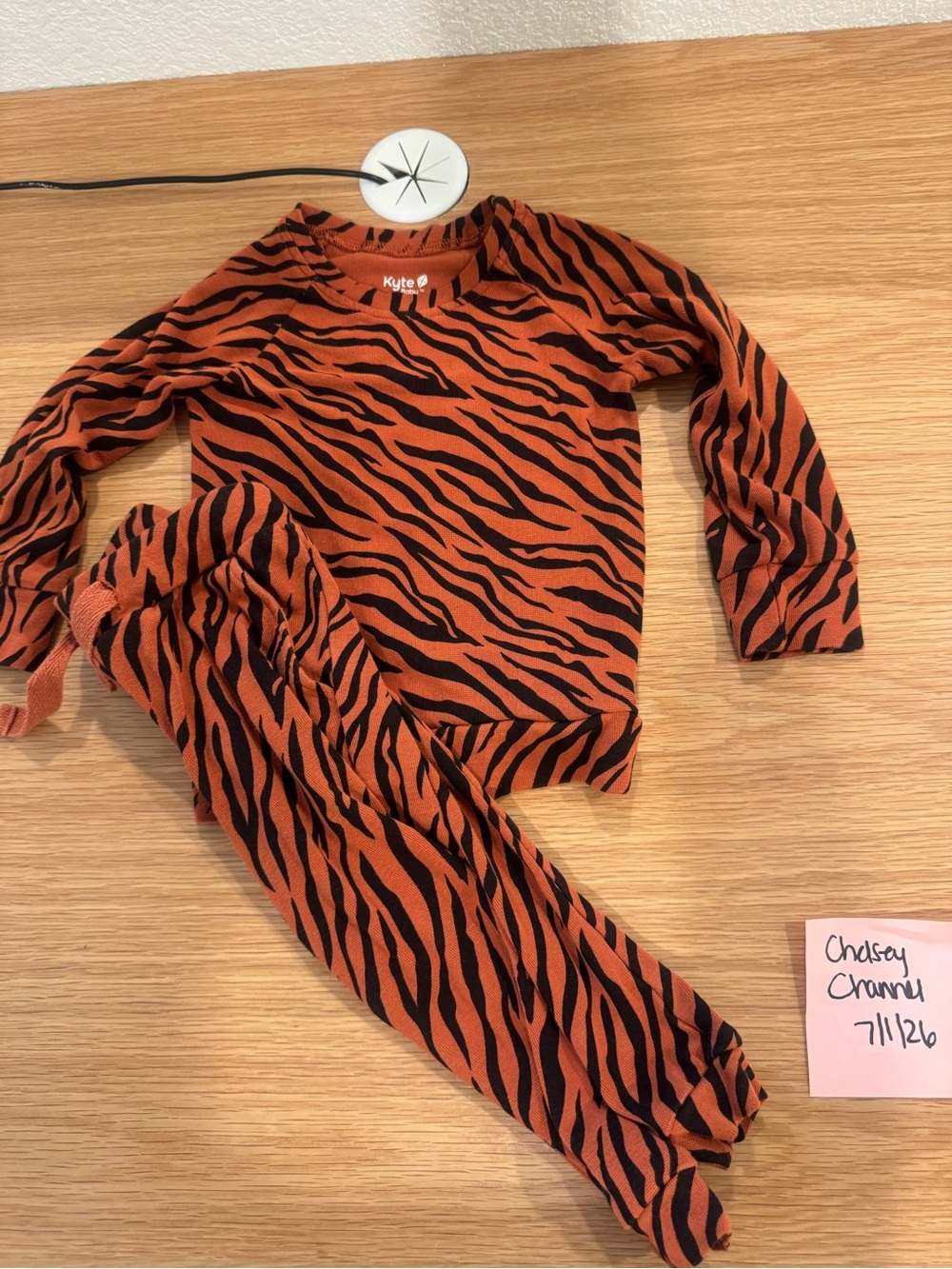 Kyte BABY Orange & Black Tiger Print Baby Pajama Top